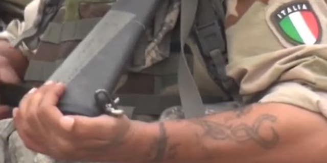 Five Italian soldiers were injured Sunday while returning from a mission in Iraq.