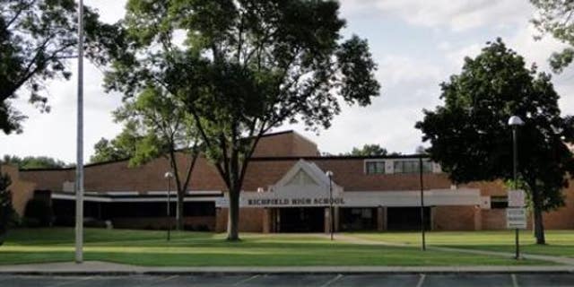 Richfield High School came under fire after cafeteria workers allegedly threw away the hot meals of students who had lunch debt.