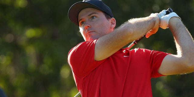Russell Henley of the United States plays his shot from the seventh tee during the second round of the Mayakoba Golf Classic at El Camaleon Mayakoba Golf Course on November 16, 2019 in Playa del Carmen, Mexico. (Photo by Gregory Shamus/Getty Images)