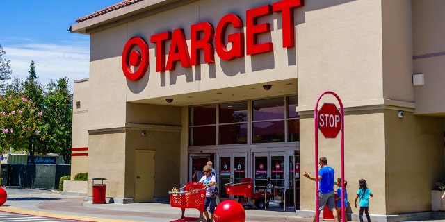 A man so fed up with his wife’s hours-long trip at Target has gone viral after creating a public sign pleading for help. (Photo: iStock)
