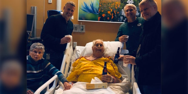 Schemm posted a photo of his family's special memory on Twitter, where it gained a large response.