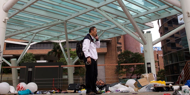 Trump approves legislation backing Hong Kong protesters