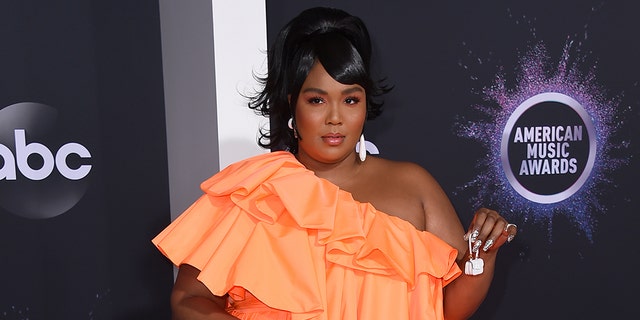 Lizzo arrives at the American Music Awards on Sunday, Nov. 24, 2019, at the Microsoft Theater in Los Angeles. (Associated Press)