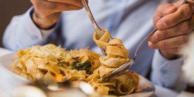 Some people might prefer their pasta to be soft, but al dente pasta might be better for your digestive system.