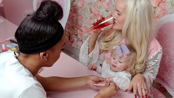 Washing your hair with champagne? It's a thing