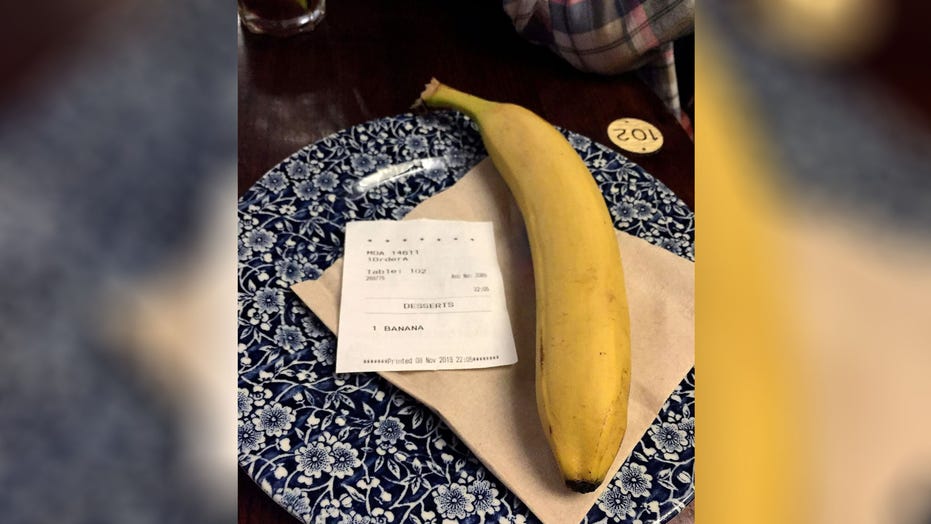 Bar Patron Claims Customer Sent Him Racist Food Order Through