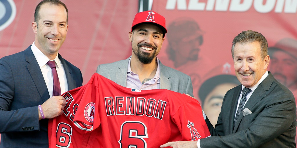 Angels fire manager Brad Ausmus - Halos Heaven