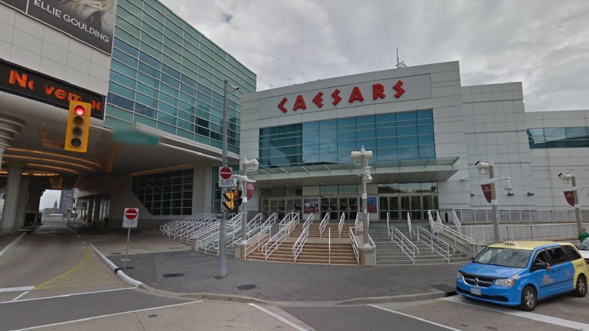 A Canadian man is suing Ceasars Windsor for allowing him to lose hundreds of thousands of dollars while gambling during two 2013 casino visits.