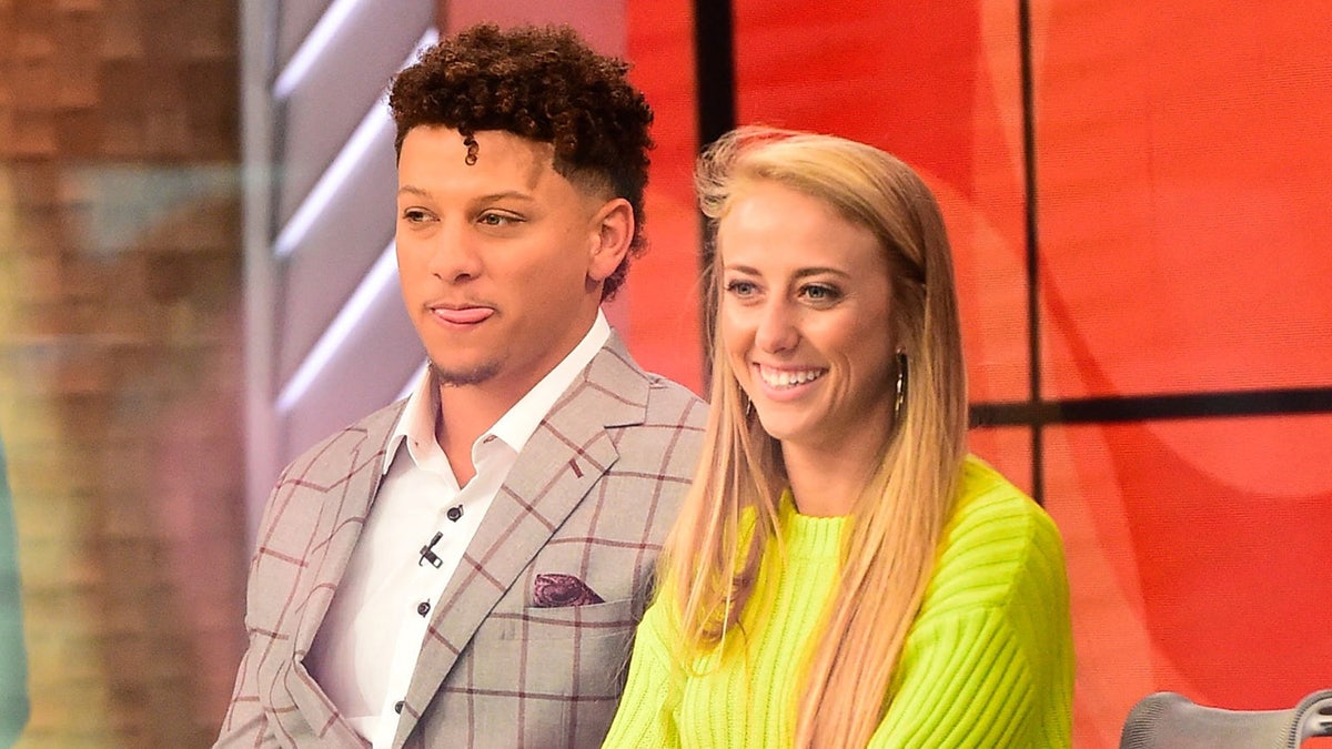 Chiefs QB Patrick Mahomes And Fiancée Brittany Announce Wedding Date –  OutKick
