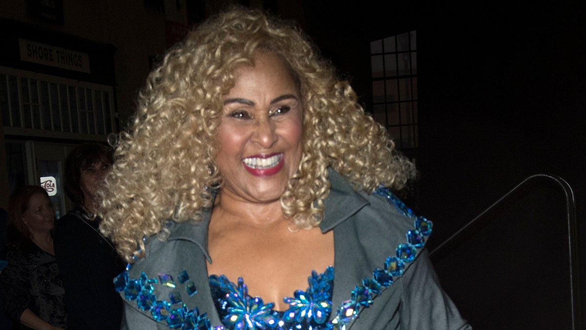 Darlene Love will perform her holiday classic on ABC’s “The View” on Dec. 20 following a spat with NBC.