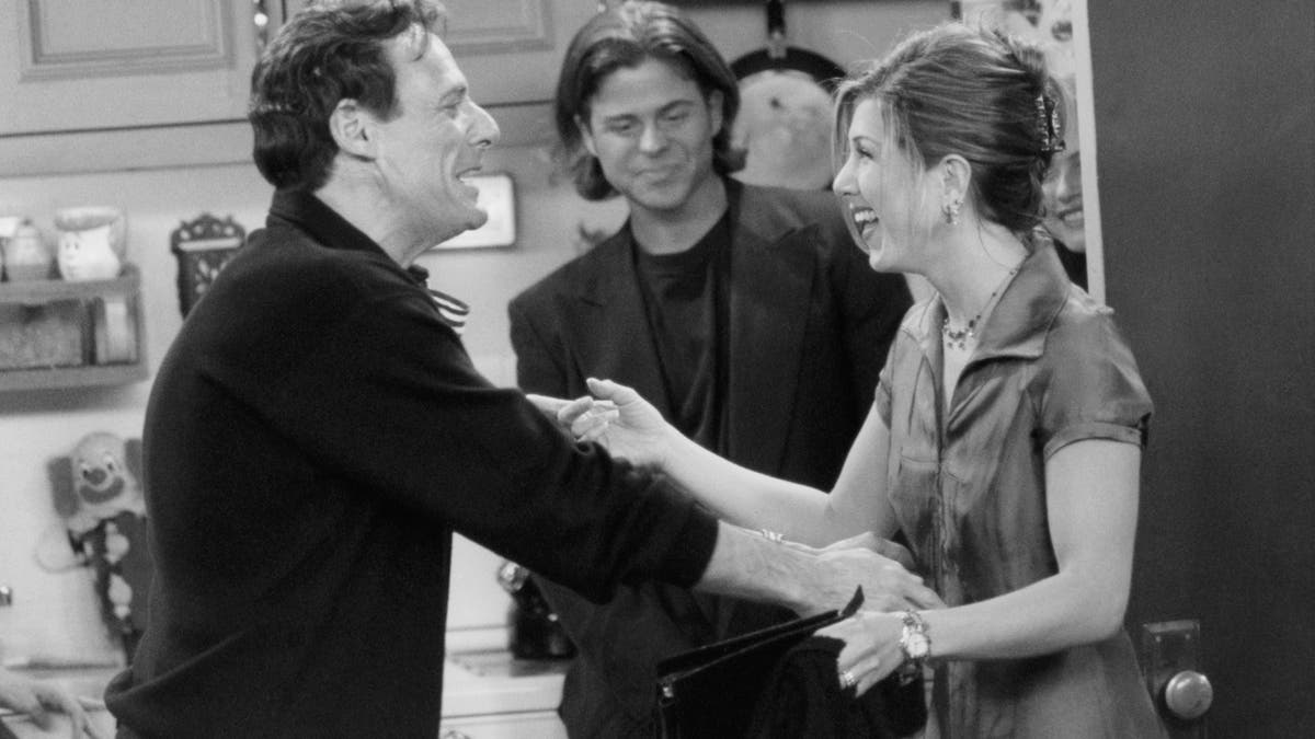"The One with the Two Parties" Episode 22 -- Air Date 05/02/1996 -- Ron Leibman as Dr. Leonard Green, Jennifer Aniston as Rachel Green