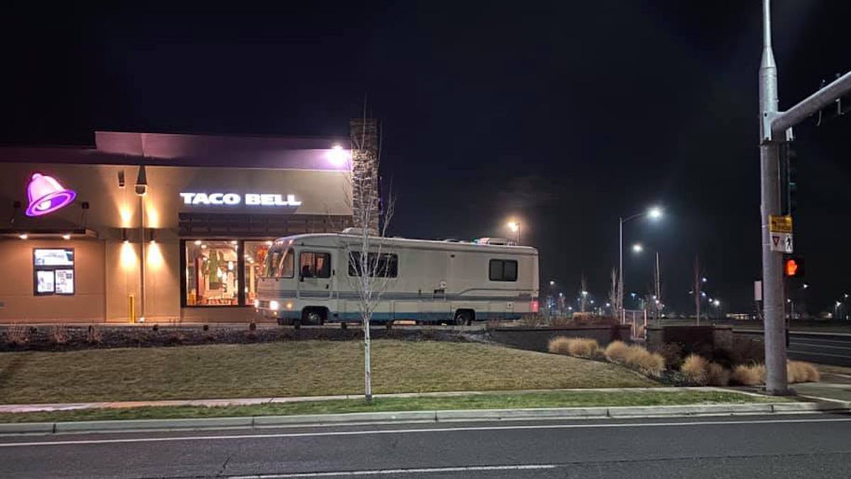 Taco Bell RV stuck wide shot