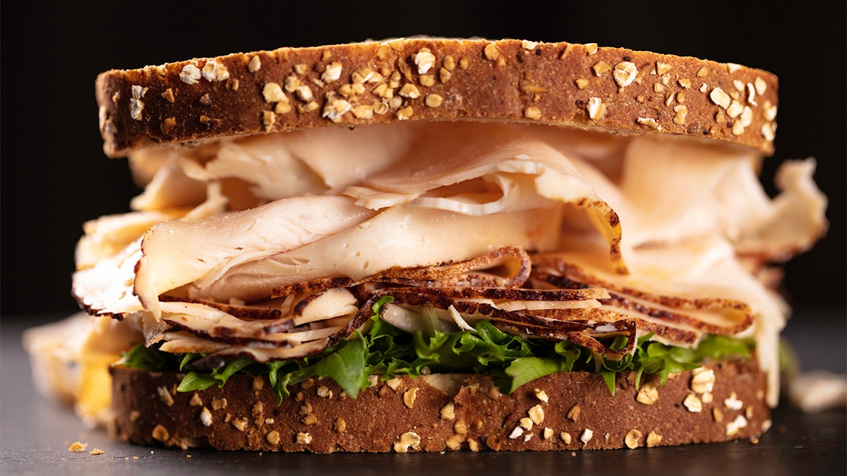 turkey sandwich large sandwich