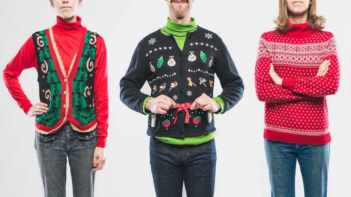 Alaska airlines 2025 ugly sweater day