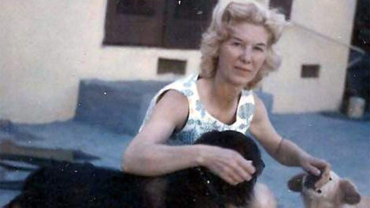 Kathy Wood would go on to trust her neighbor Bob Blackburn.