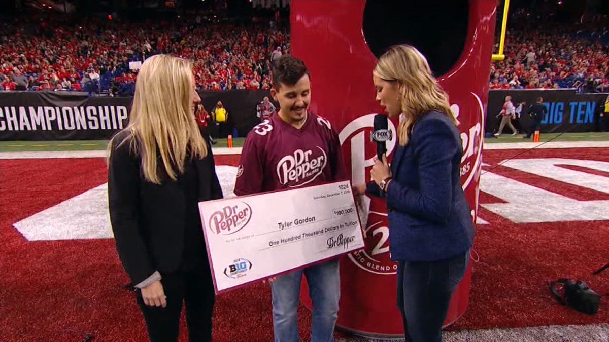 Tyler Gordon won the $100,000 scholarship from Dr. Pepper Saturday during the halftime of the Big Ten Championship.