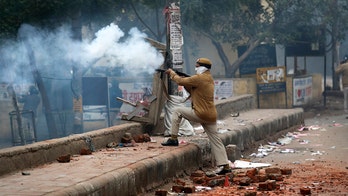 India citizenship protests grow more violent as students decry police clashes