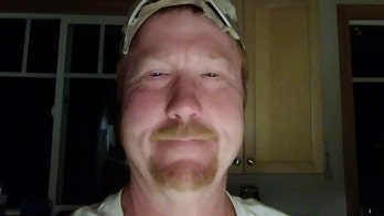 Washington state twin girls, 4, climb up embankment after crash that killed dad