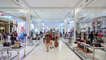 Popular retail DJ pulls 'It's Beginning to Look a Lot Like Christmas' from playlists over lyric about guns