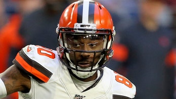 Browns' Jarvis Landry: Ravens' Marcus Peters 'a coward' for spitting at him during game