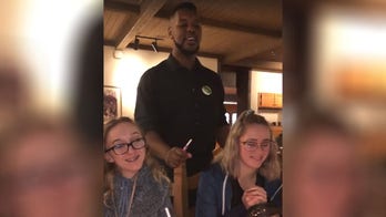Washington family stunned by Olive Garden waiter singing 'Happy Birthday'