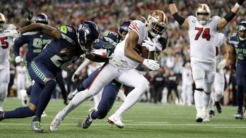 49ers win NFC West title thanks to heroic stop at 1-yard line against Seahawks