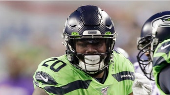 Seattle Seahawks' Rashaad Penny was gifted touchdown vs. Minnesota Vikings