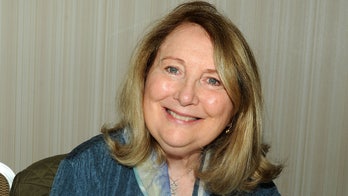 'Tootsie' star Teri Garr hospitalized after medical emergency: report