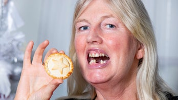 Woman wants 2 front teeth for Christmas after swallowing dentures while eating mince pie