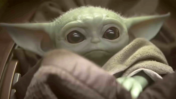 Mississippi hoping Baby Yoda can get drivers to put their kids in car seats