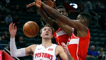 Pistons guard Luke Kennard out 2 weeks with knee tendinitis