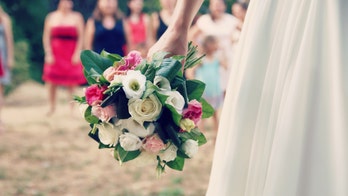 Texas wedding bouquet toss ends with elderly woman being pushed to the ground