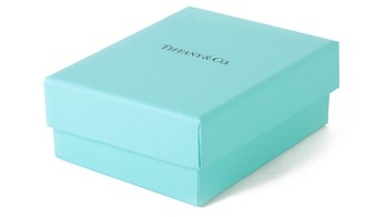 Tiffany bracelet dropped in Salvation Army kettle by Christmas shopper