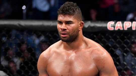 UFC heavyweight Alistair Overeem suffers gruesome lip injury in knockout loss