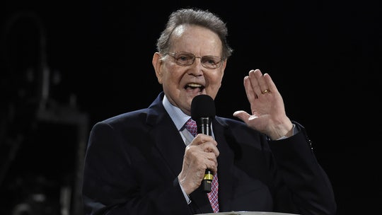 Reinhard Bonnke, Christian evangelist called 'the Billy Graham of Africa,' dead at 79