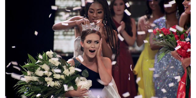 Miss America 2019 Nia Franklin crowns Miss Virginia 2019, Camille Schrier, as Miss America 2020 on Dec. 19 in Uncasville, Conn.