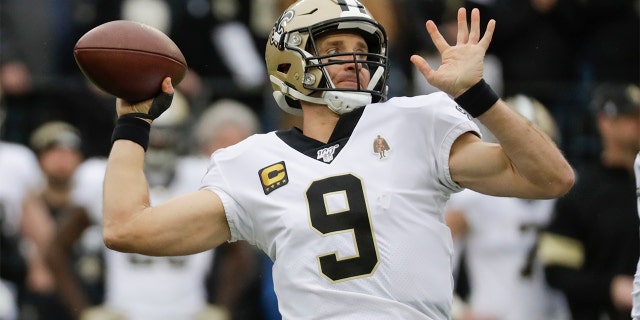 New Orleans Saints quarterback Drew Brees passes against the Tennessee Titans in the first half of an NFL football game Sunday, Dec. 22, 2019, in Nashville, Tenn.