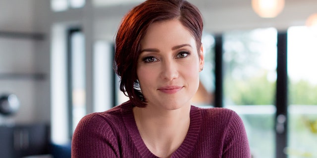 Actress Chyler Leigh.