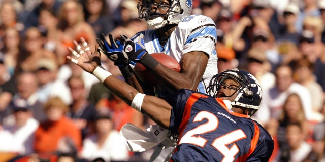 Deltha O'Neal, No. 24, was charged with felony DUI. (AP Photo/Jack Dempsey, File)