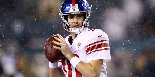 FILE - New York Giants' Eli Manning