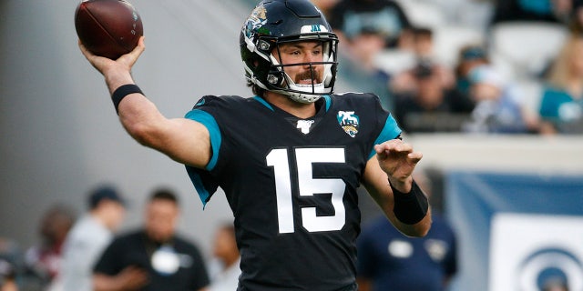 Jacksonville Jaguars quarterback Gardner Minshew II (15) throws a pass against the Indianapolis Colts during the first half of an NFL football game, Sunday, Dec. 29, 2019, in Jacksonville, Fla. (AP Photo/Stephen B. Morton)