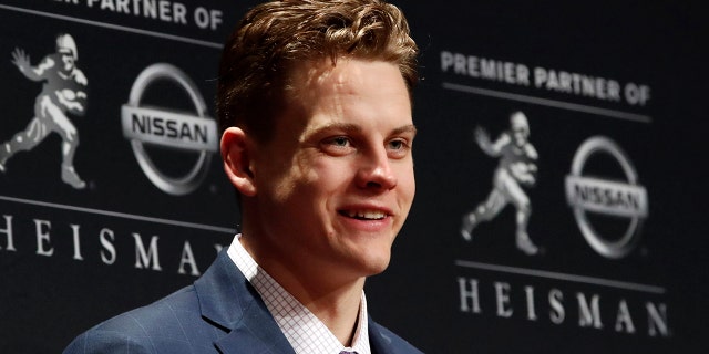 Joe Burrow won the Heisman Trophy. (AP Photo/Jason Szenes)