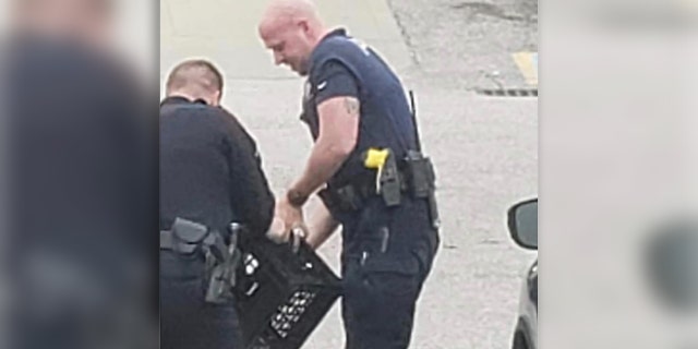 Kentucky PD hailed officers for showing "MacGyver-like ingenuity" in apprehending chicken with a milk crate.