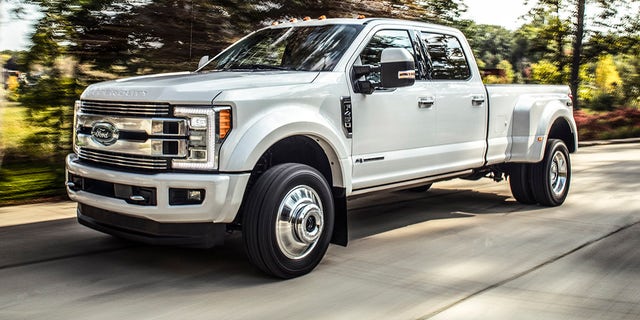 Ford Recalling Over 500000 F Series Super Duty Pickups For