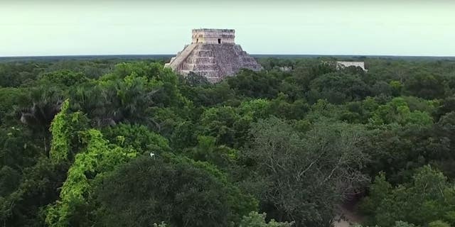 Archaeologists uncovered a building in Kuluba. (Mexico's National Institute of Anthropology and History)