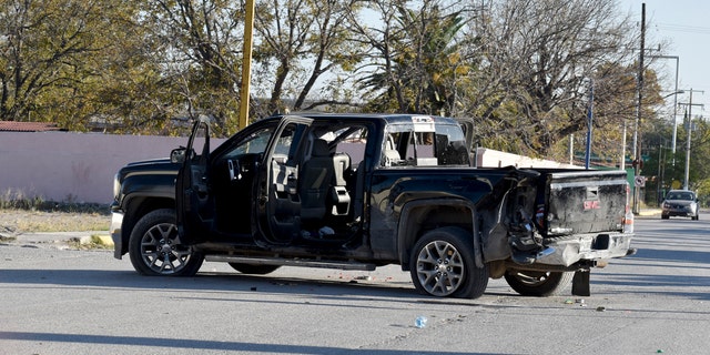 At least 14 people were killed, four of them police officers, after an armed group in a convoy of trucks stormed the town, in Coahuila state, prompting security forces to intervene, state Gov. Miguel Riquelme Solis said.
