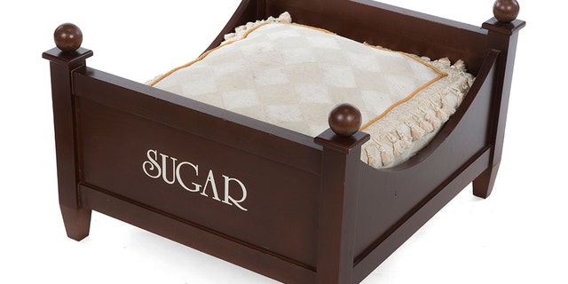 Elizabeth Taylor's beloved dog Sugar, a Maltese terrier, had its own bed.