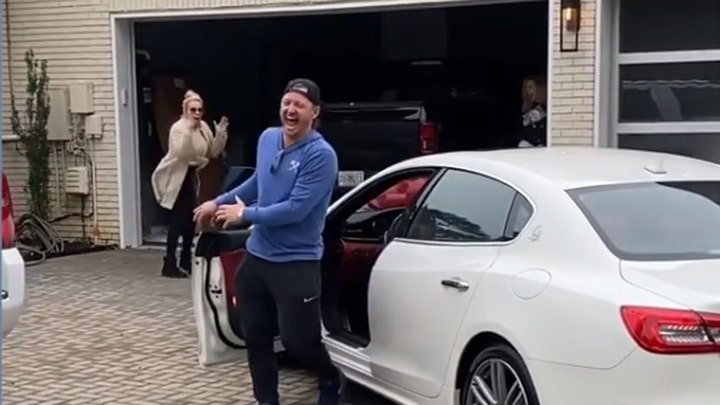 MLB star buys mom Maserati after she quit smoking