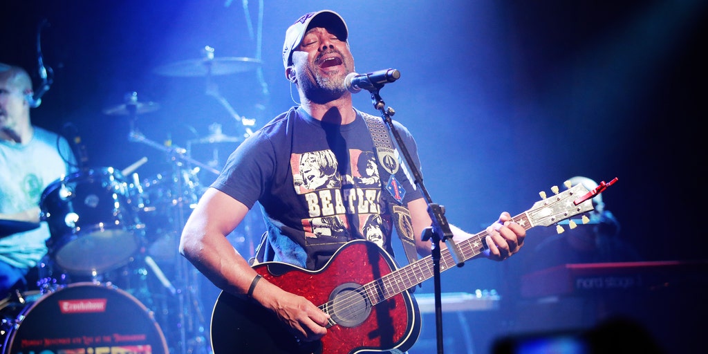 Darius Rucker to perform charity concert at Ohio high school