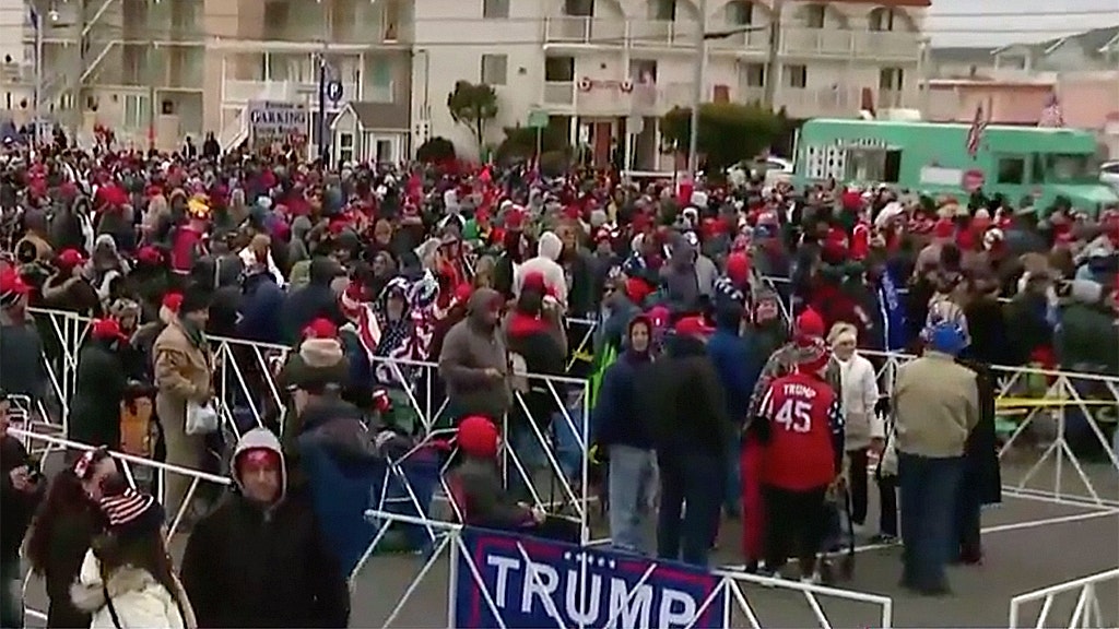 PICS: Thousands of Trump supporters eagerly await rare NJ rally